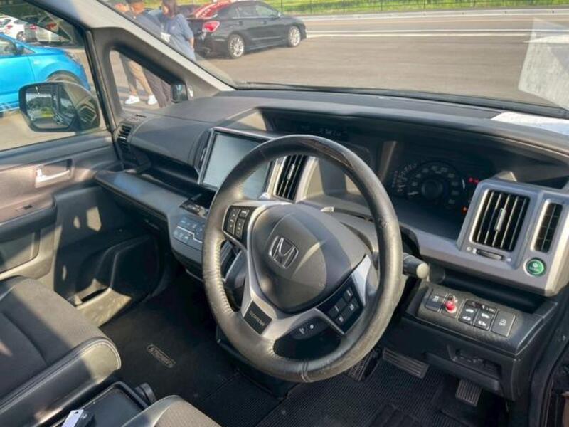 STEPWAGON SPADA