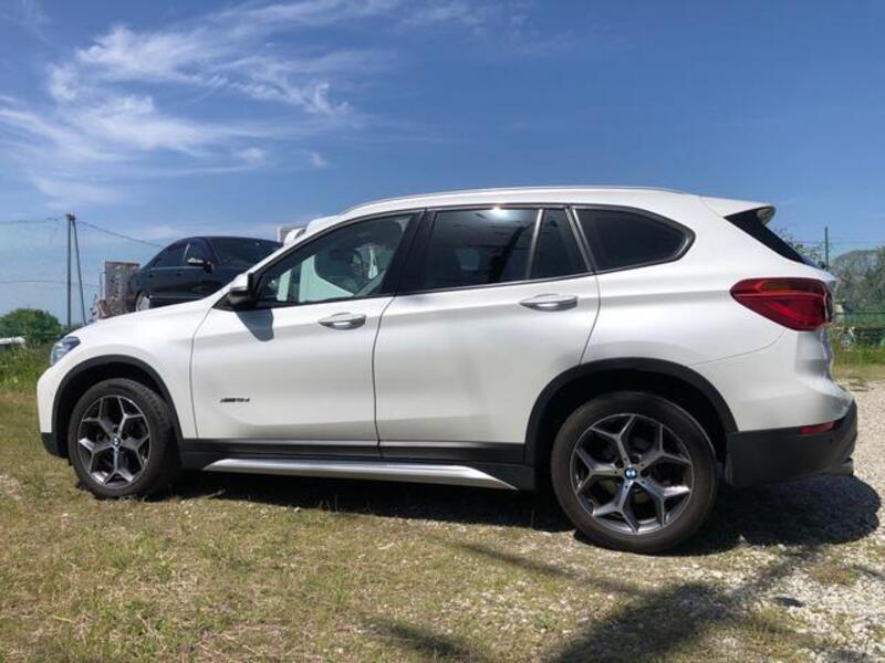 X1