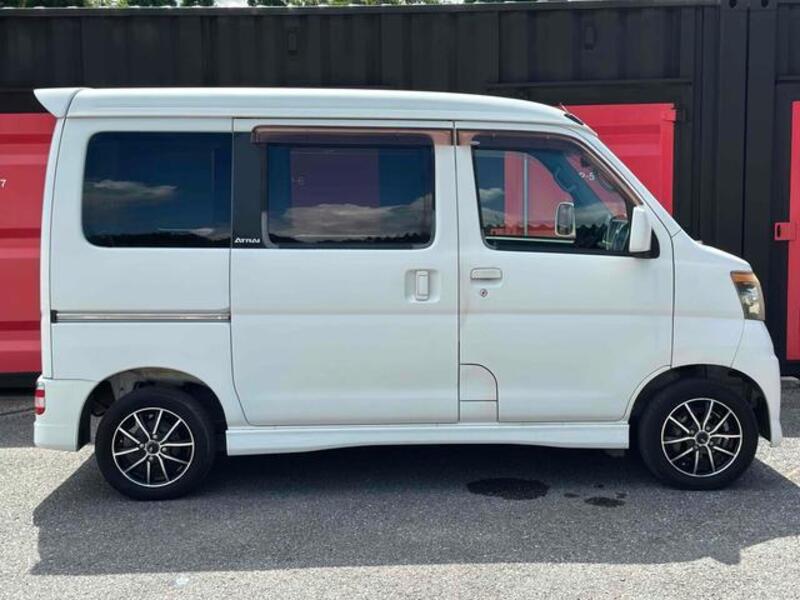 ATRAI WAGON
