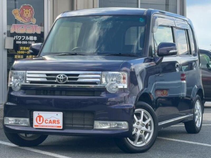 TOYOTA PIXIS SPACE