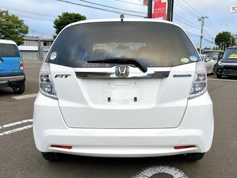 FIT HYBRID