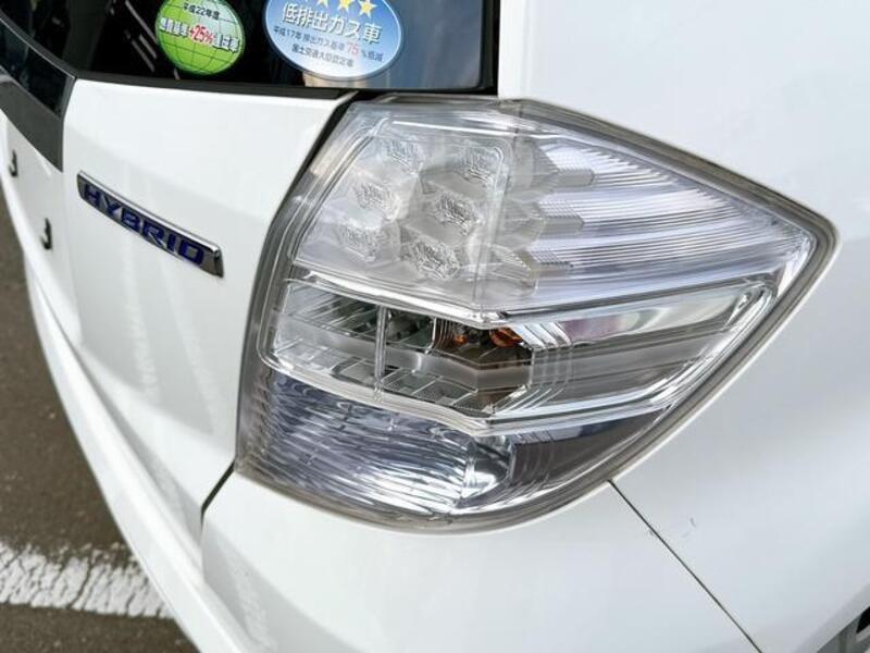 FIT HYBRID