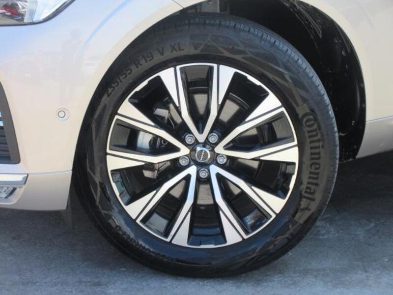 XC60