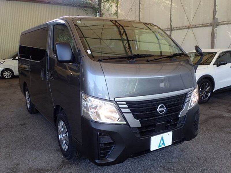 NISSAN NV350 CARAVAN