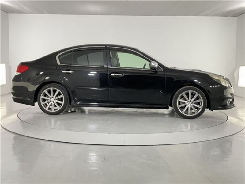 LEGACY B4