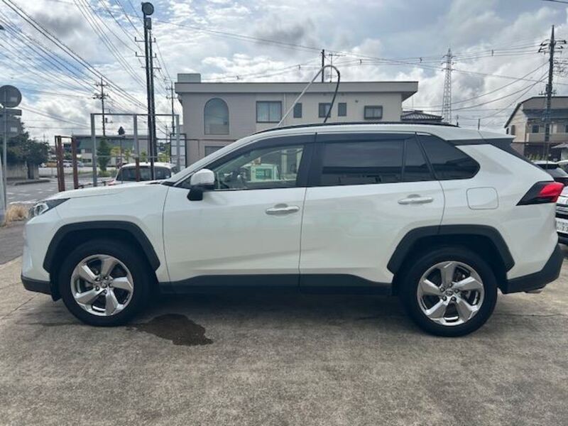 RAV4