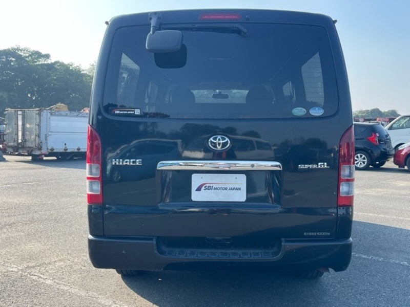 HIACE VAN