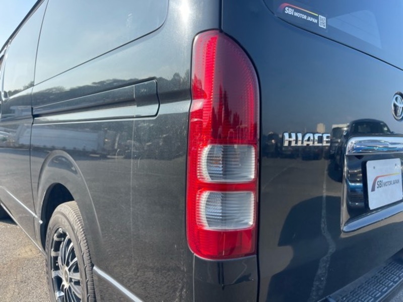 HIACE VAN
