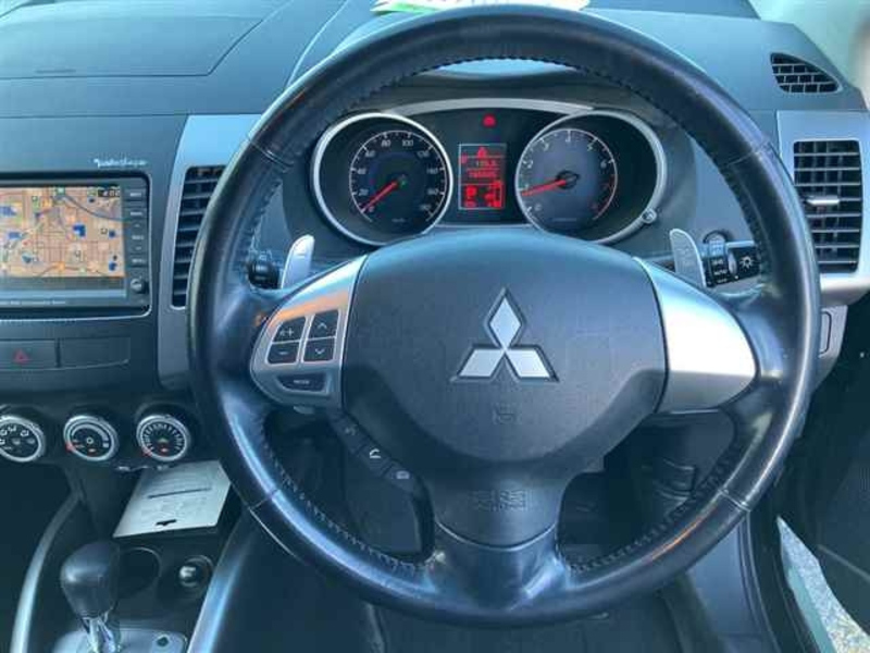 OUTLANDER