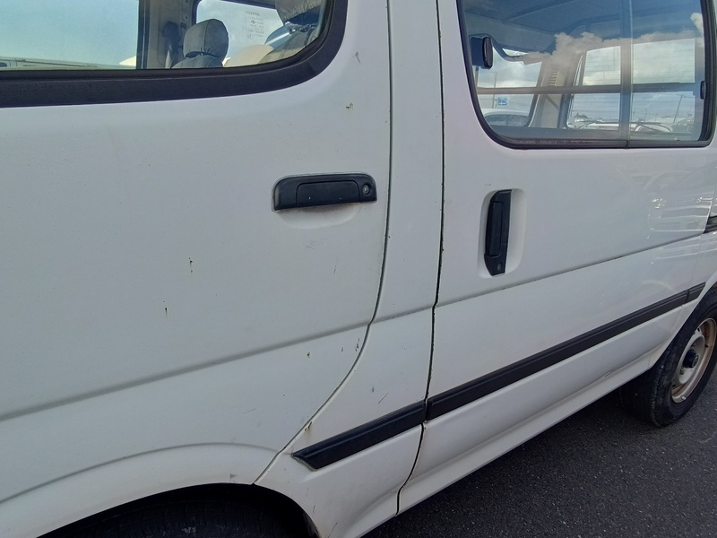 HIACE VAN