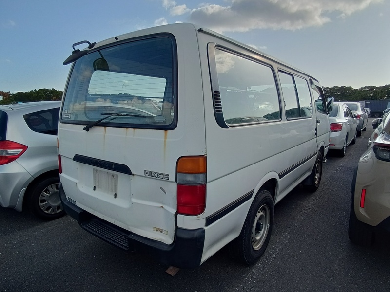 HIACE VAN