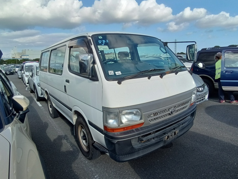 HIACE VAN