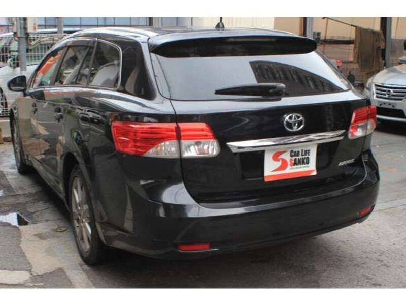 AVENSIS WAGON