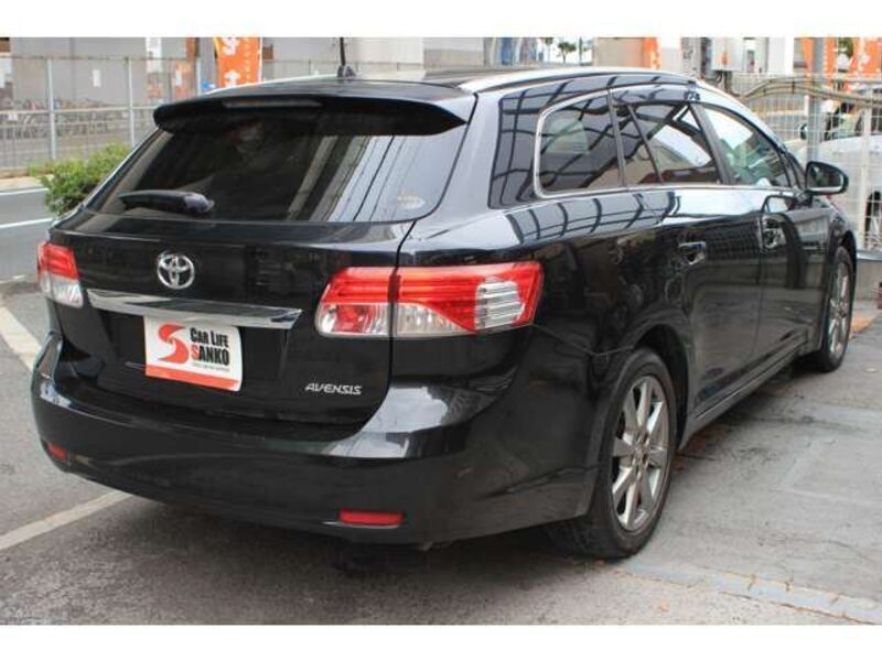 AVENSIS WAGON