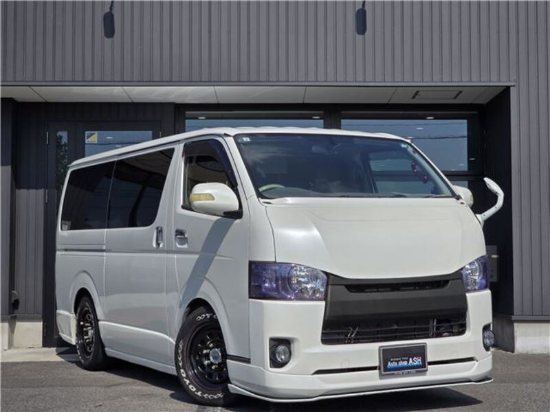 HIACE VAN