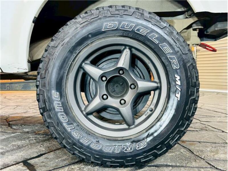 JIMNY SIERRA