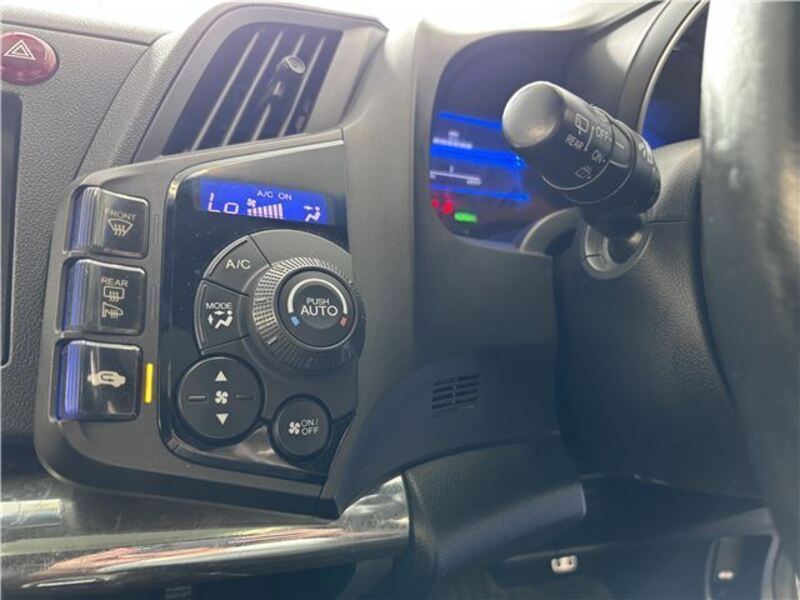 CR-Z