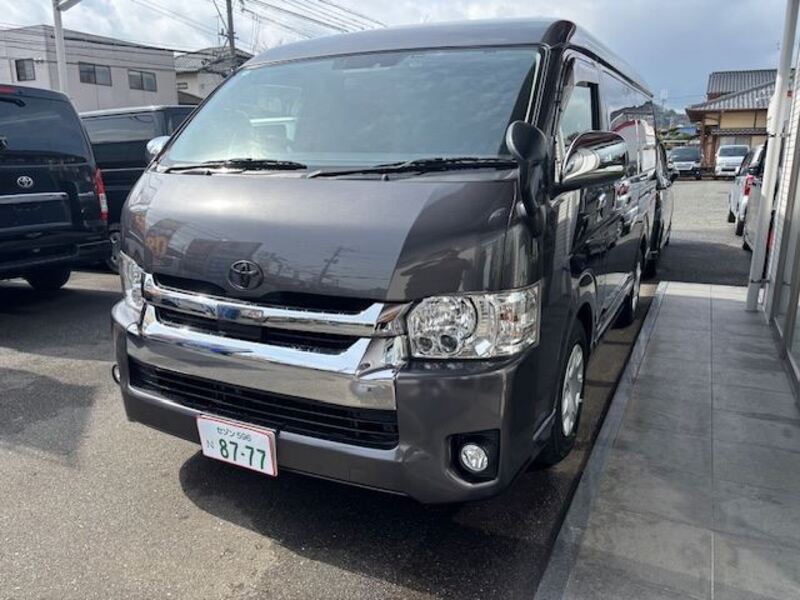 HIACE VAN