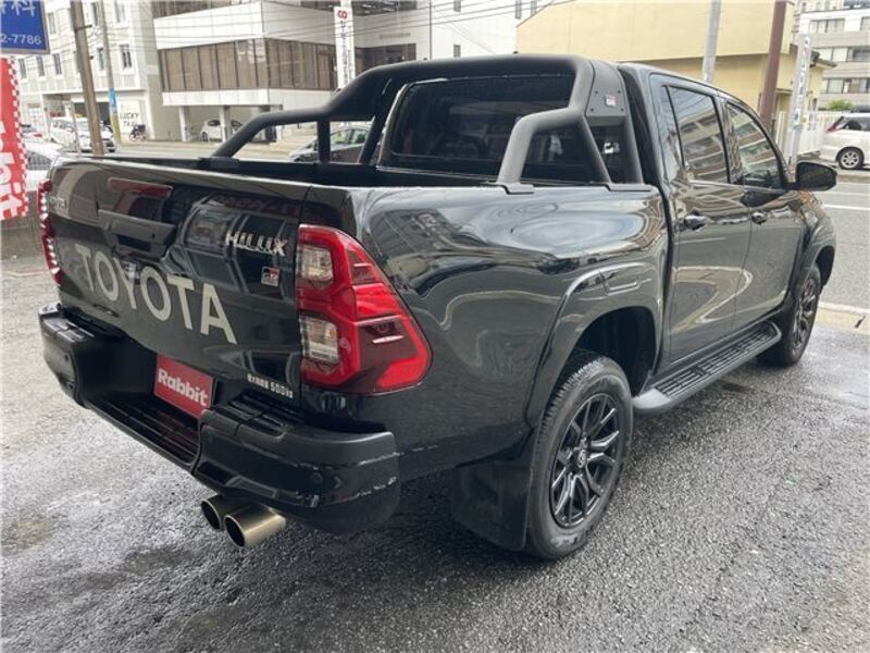 HILUX