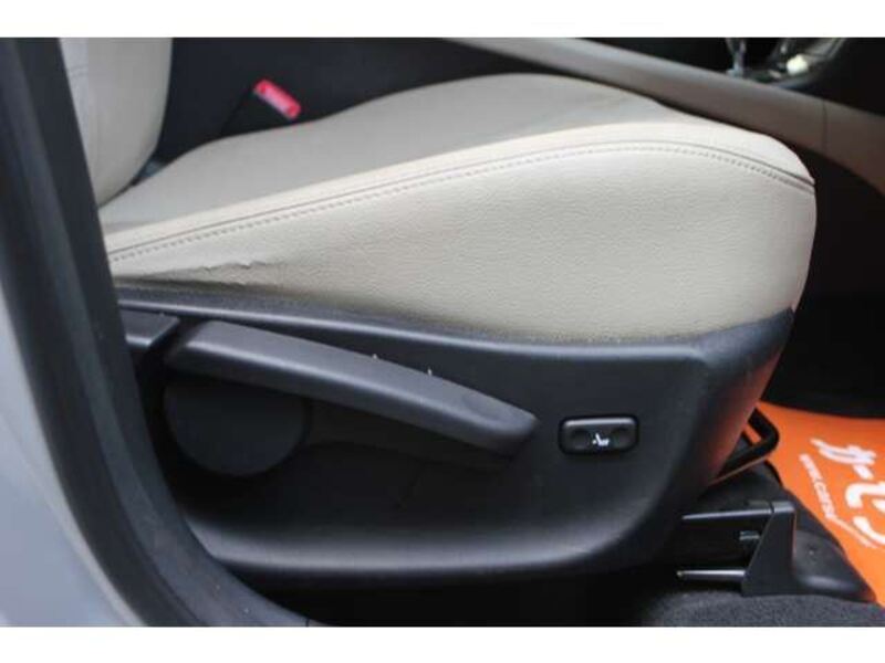 AVENSIS WAGON