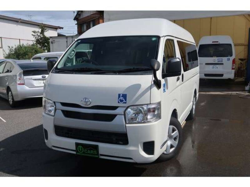 HIACE VAN