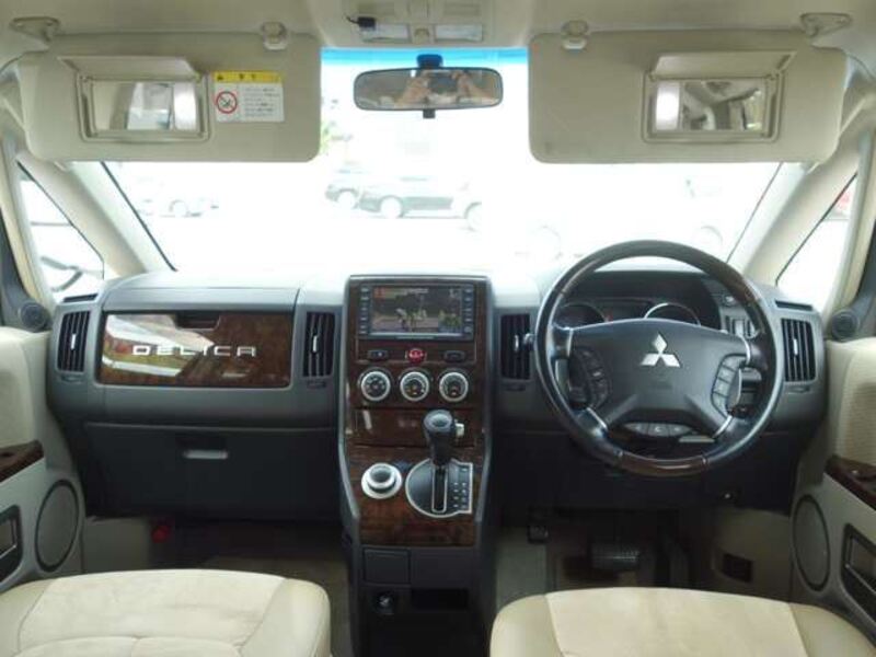 DELICA D5