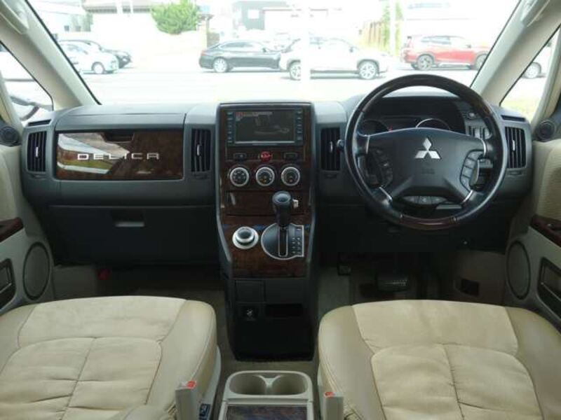 DELICA D5