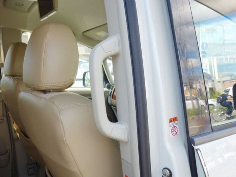 DELICA D5