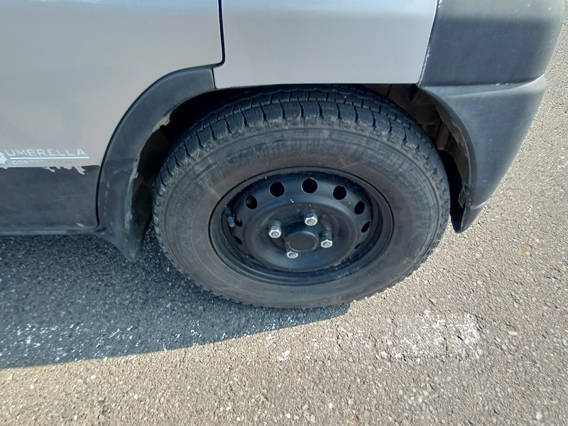 MINICAB VAN