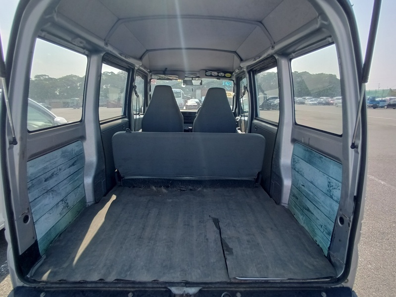 MINICAB VAN