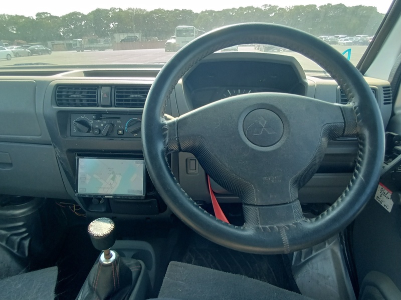 MINICAB VAN