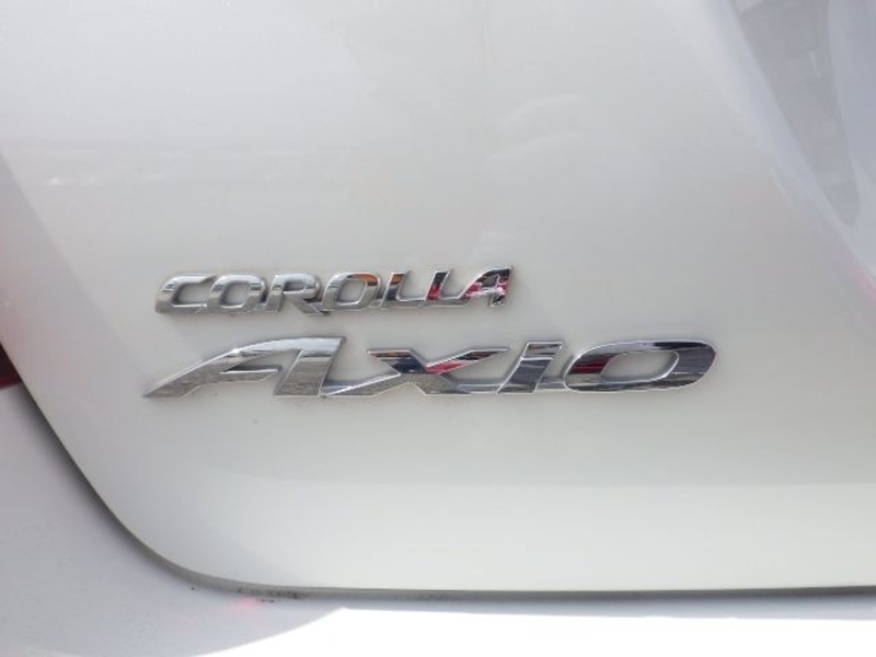 COROLLA AXIO