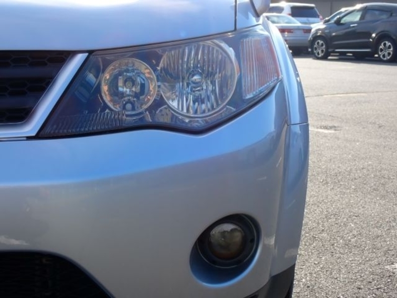 OUTLANDER