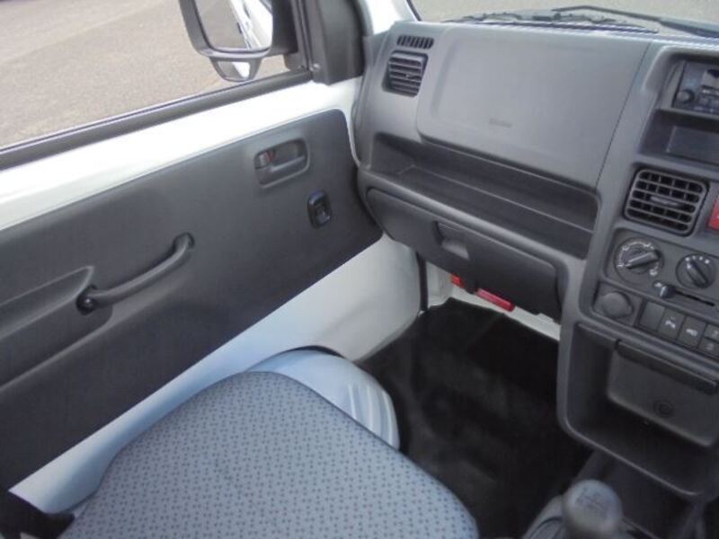 CLIPPER TRUCK