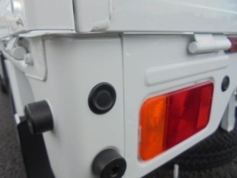 CLIPPER TRUCK