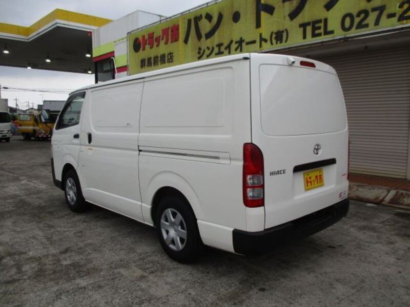 HIACE