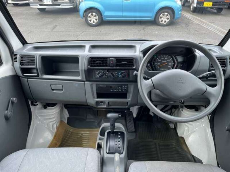 MINICAB VAN