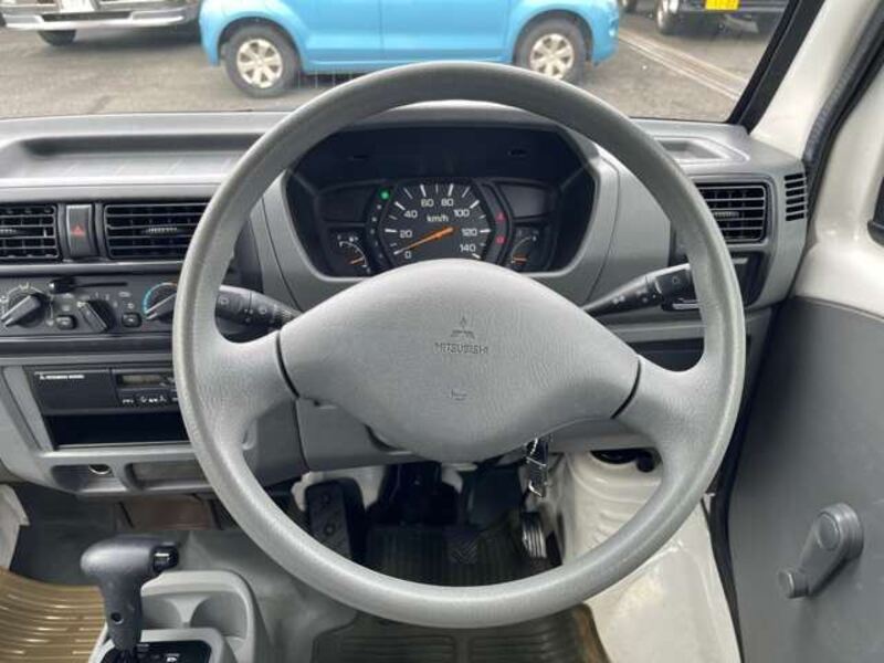 MINICAB VAN