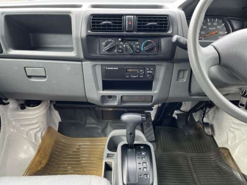 MINICAB VAN