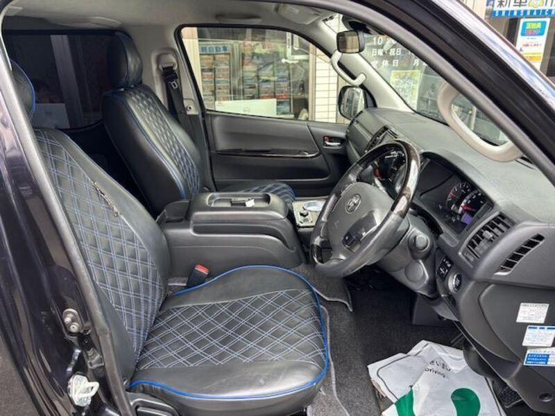 HIACE VAN