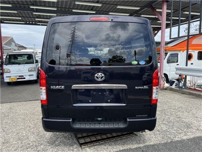 HIACE