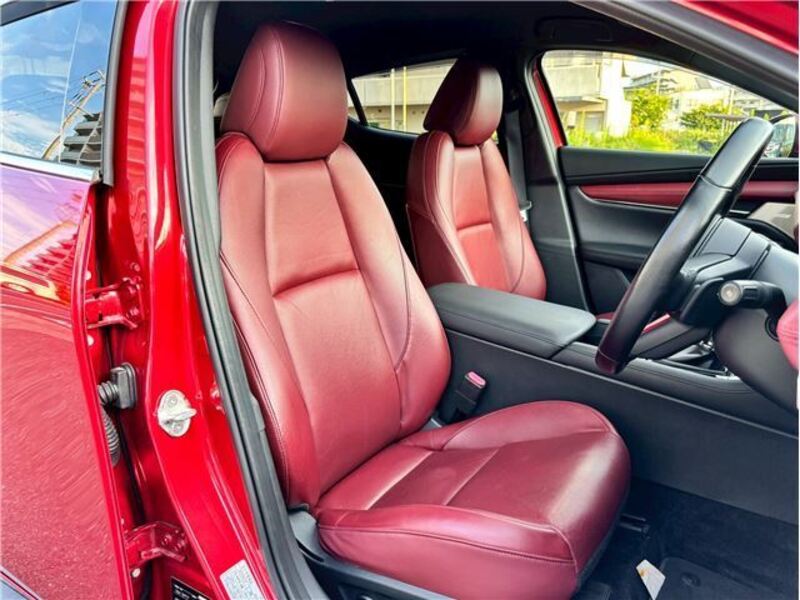 MAZDA3