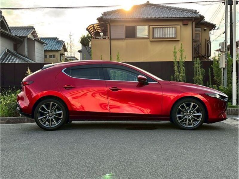 MAZDA3