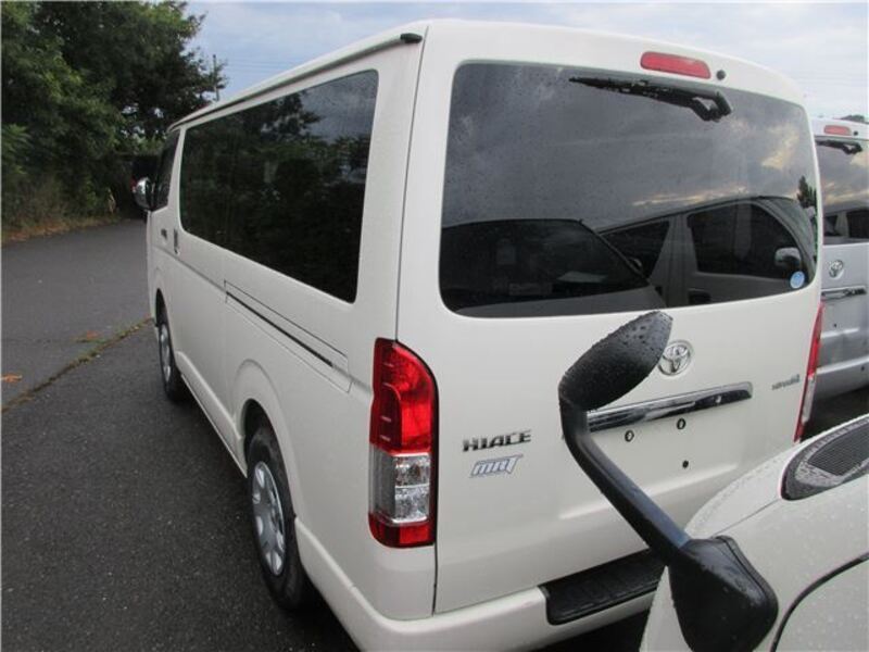 HIACE VAN