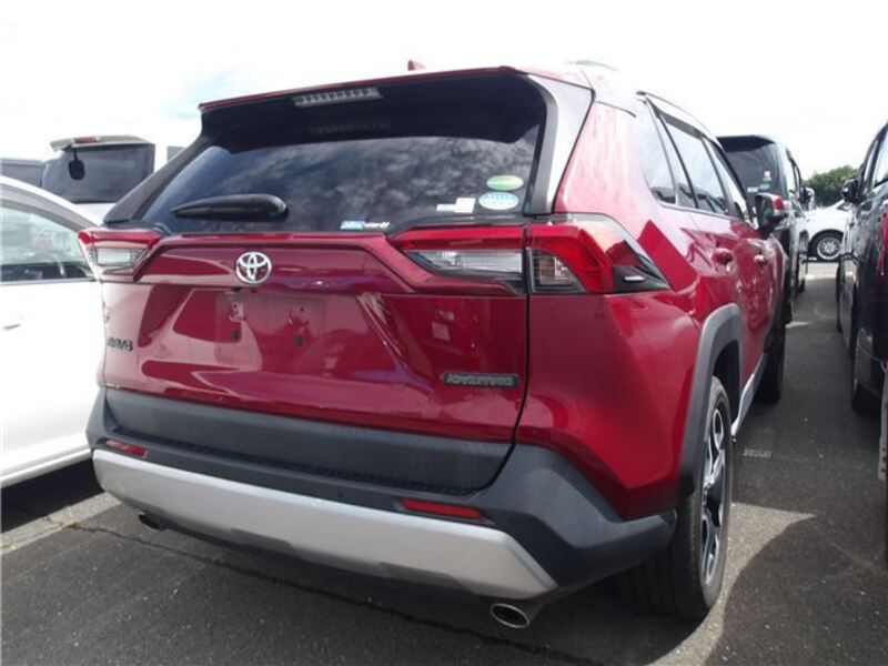 RAV4