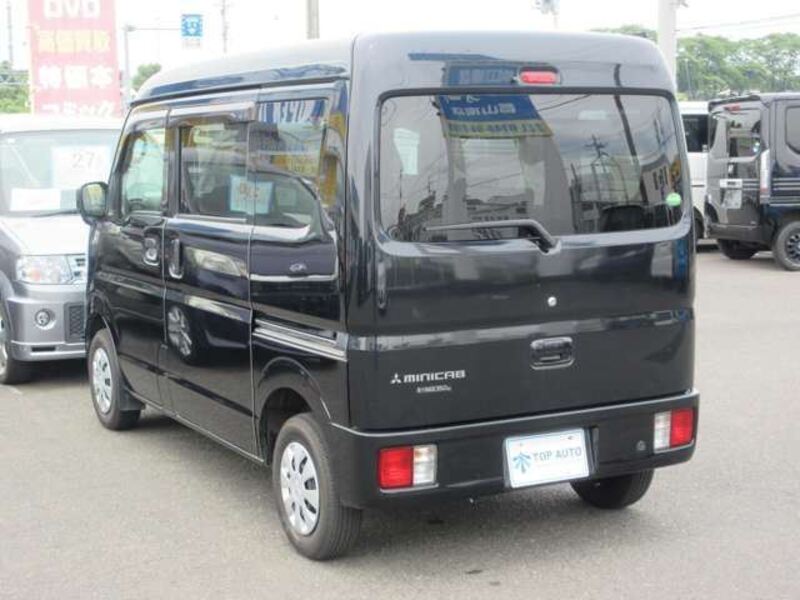 MINICAB VAN