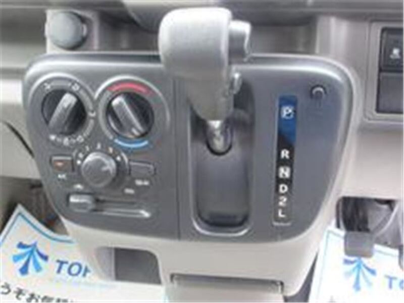 MINICAB VAN