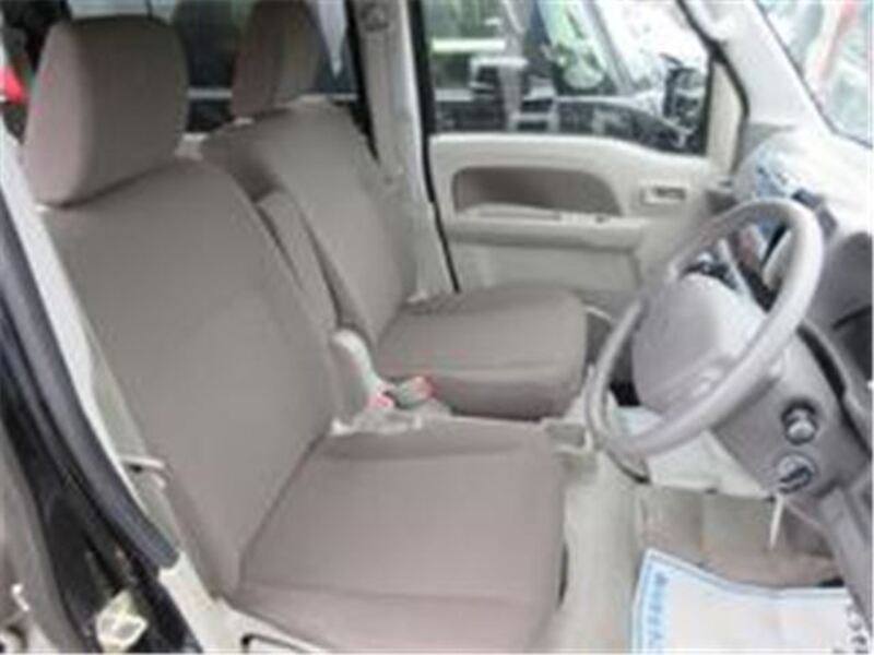 MINICAB VAN