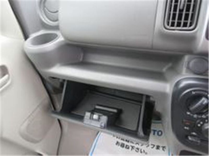MINICAB VAN