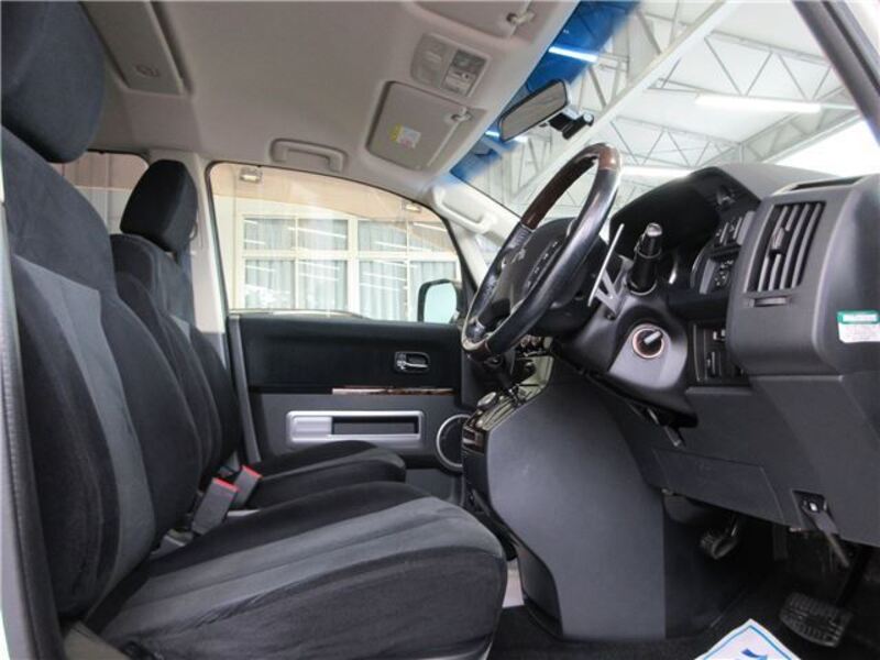 DELICA D5